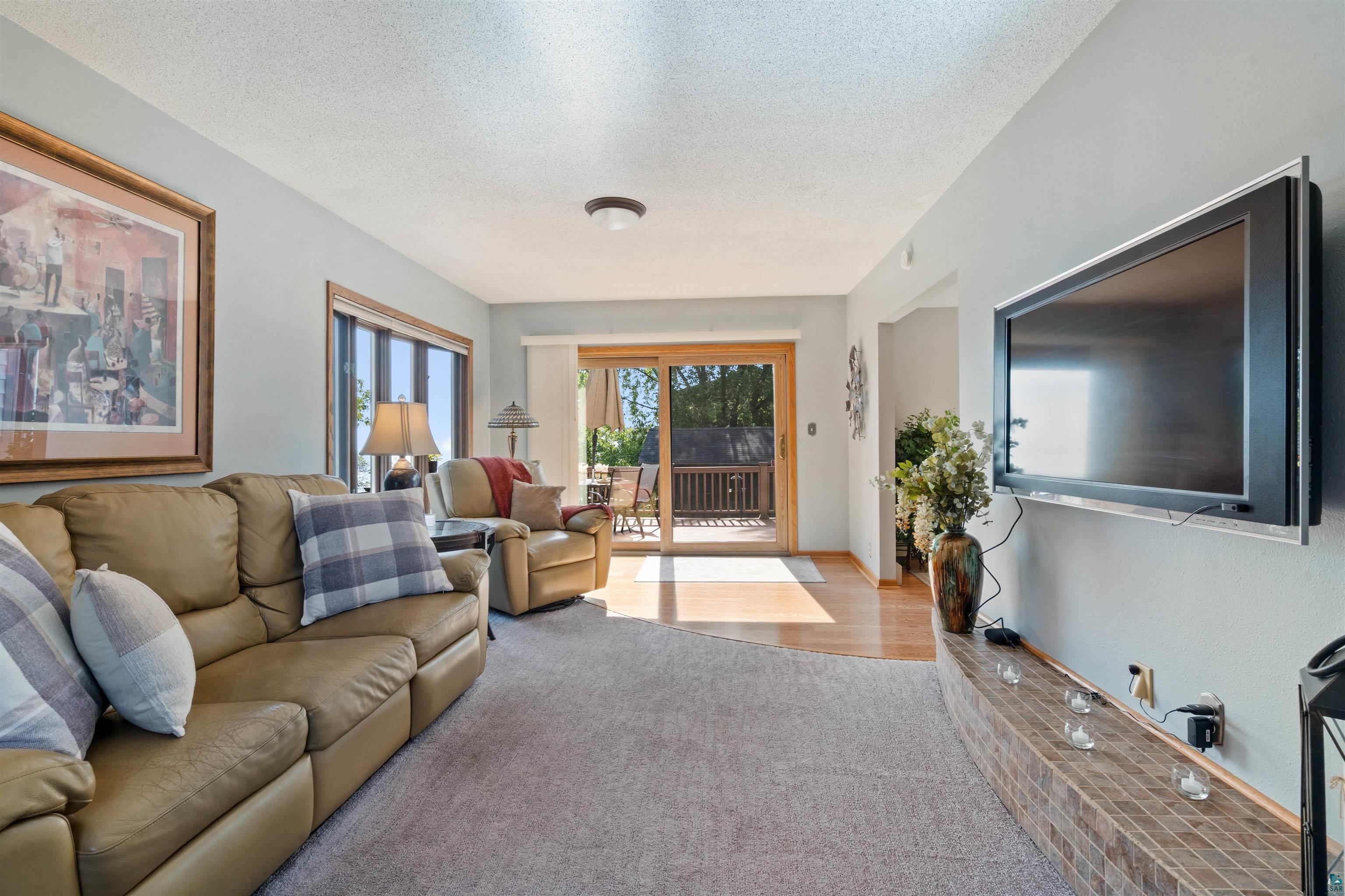 4 Lakeside Ct, Duluth, MN 55804 Listing Photo  17