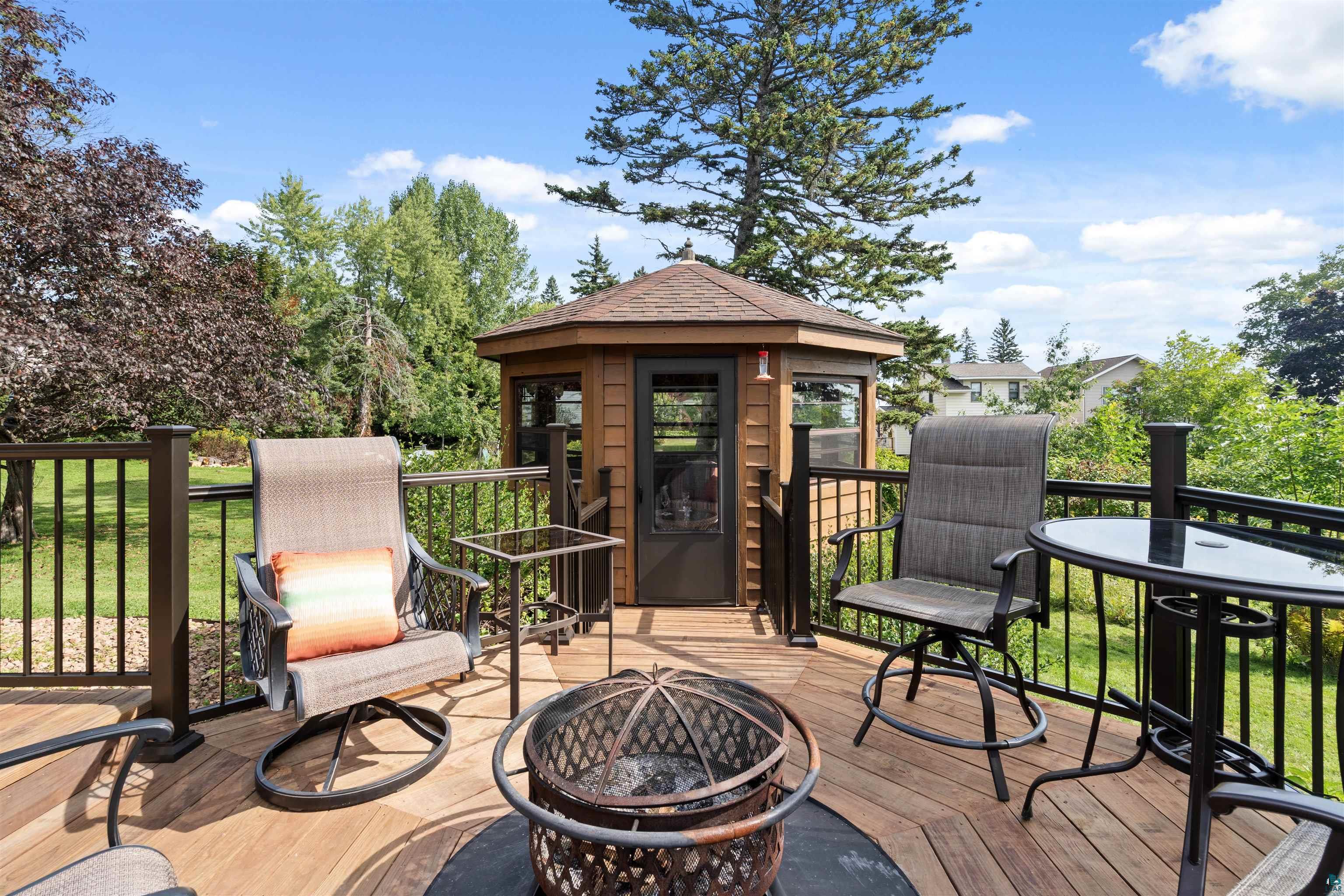 4 Lakeside Ct, Duluth, MN 55804 Listing Photo  48