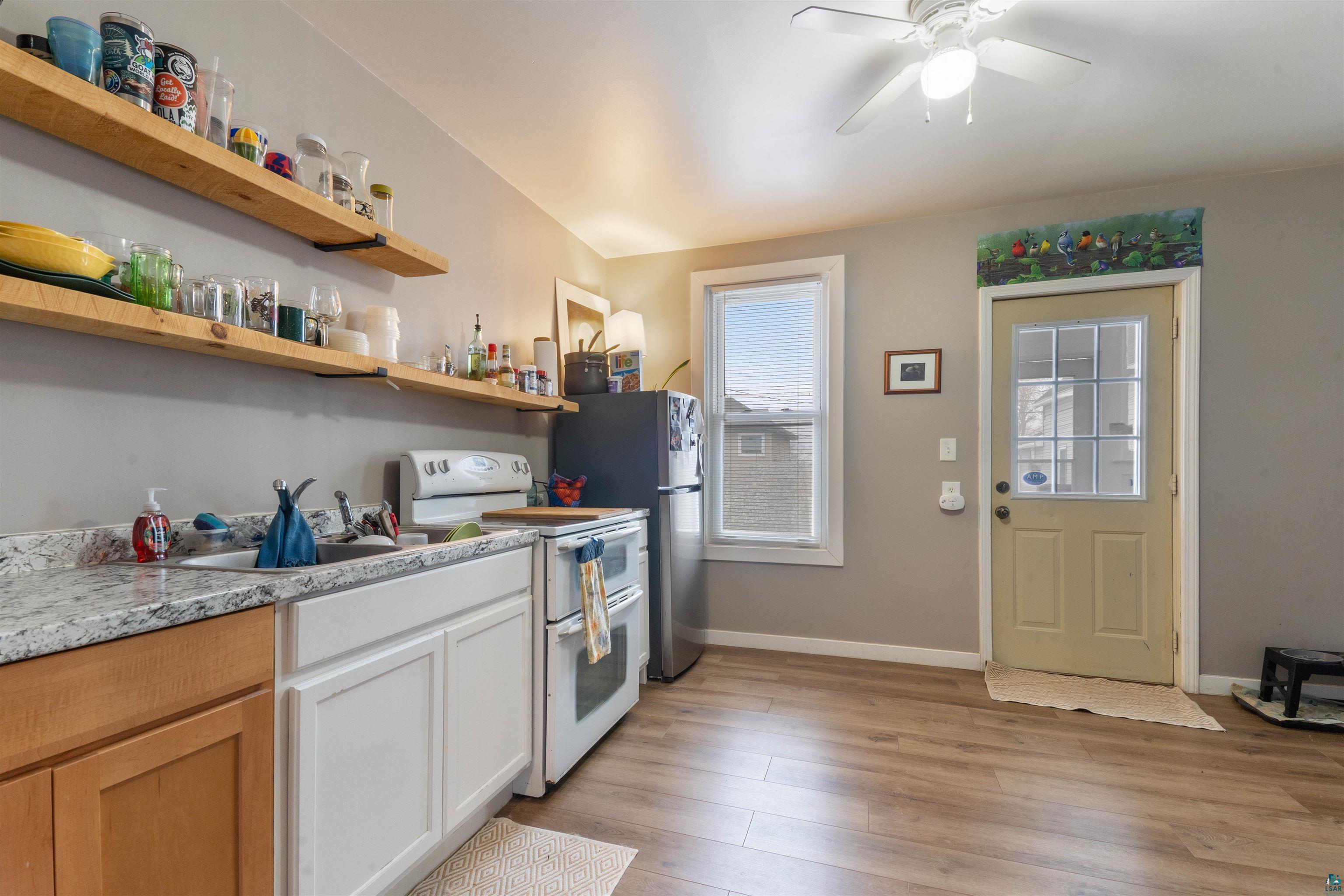 2424 W 2nd St, Duluth, MN 55806 Listing Photo  12