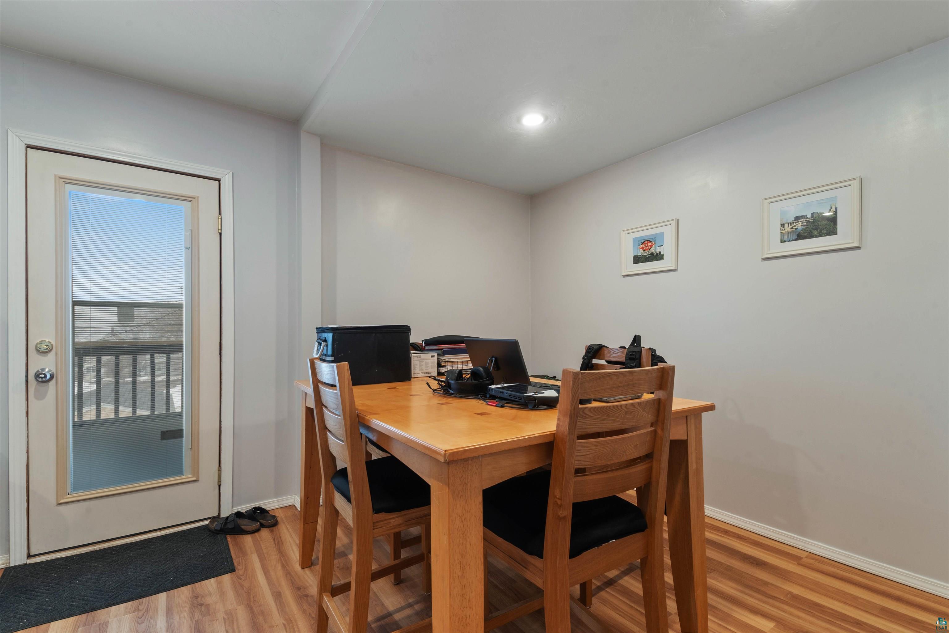 2424 W 2nd St, Duluth, MN 55806 Listing Photo  3