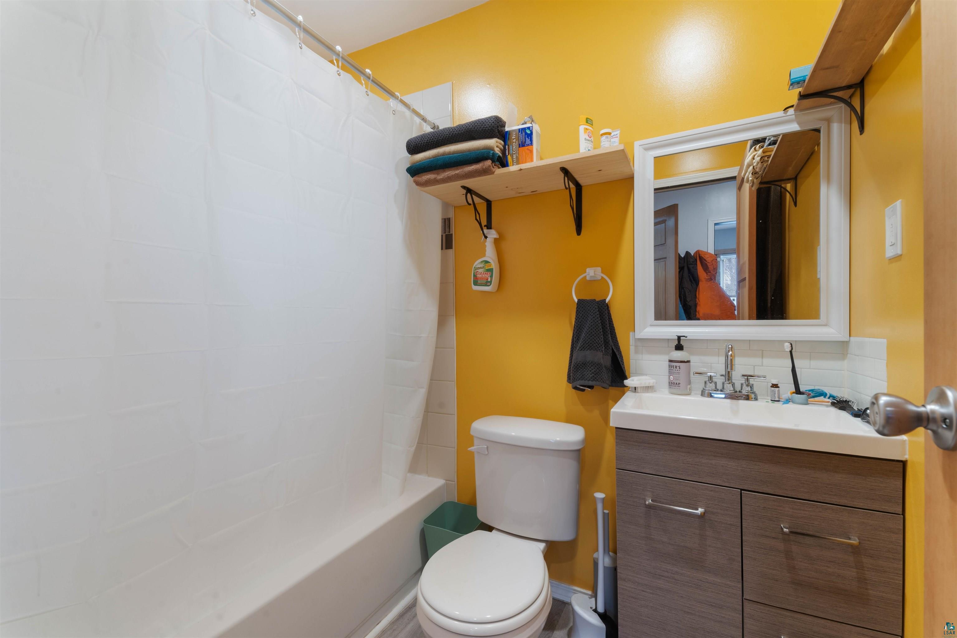 2424 W 2nd St, Duluth, MN 55806 Listing Photo  9
