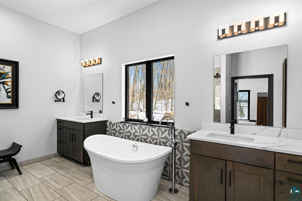 5524 Driftwood Estates Rd, Duluth, MN 55803 Listing Photo  17