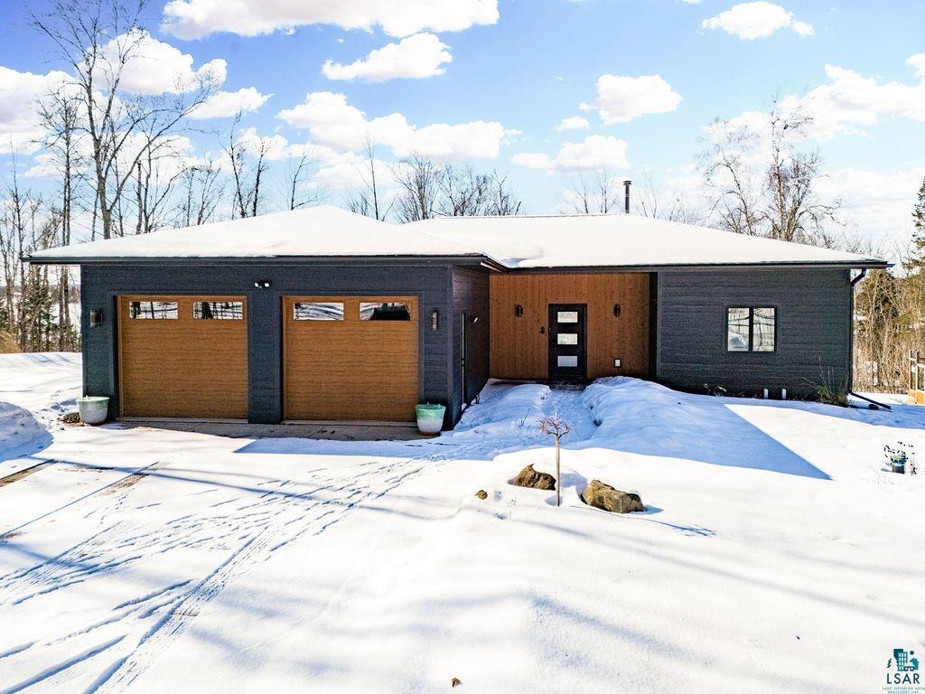 5524 Driftwood Estates Rd, Duluth, MN 55803 Listing Photo  3