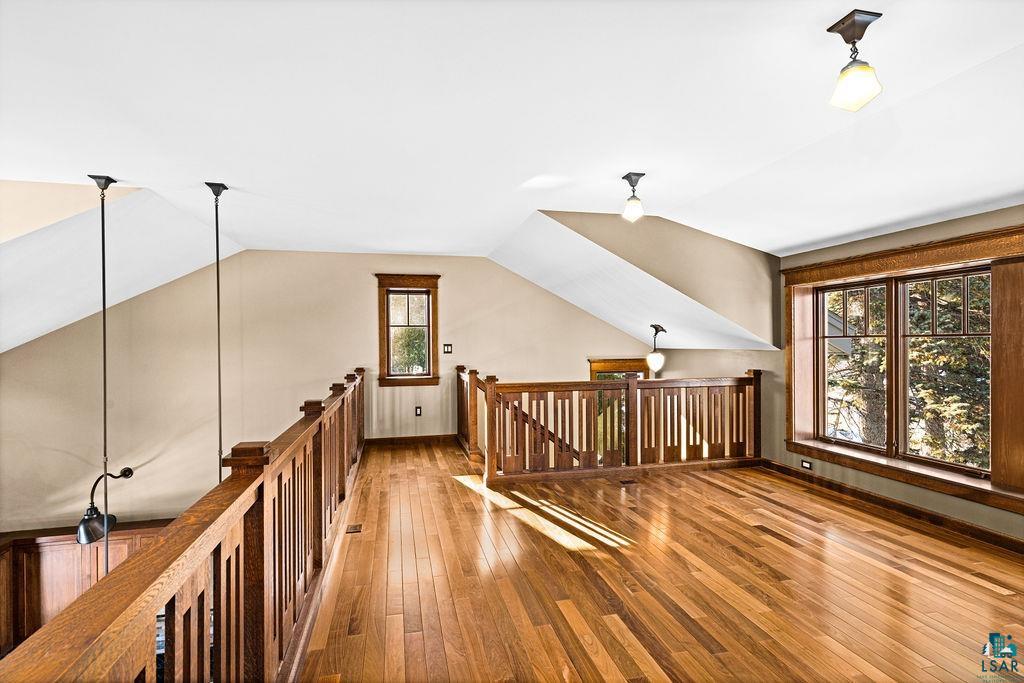 5220 London Rd, Duluth, MN 55804 Listing Photo  14