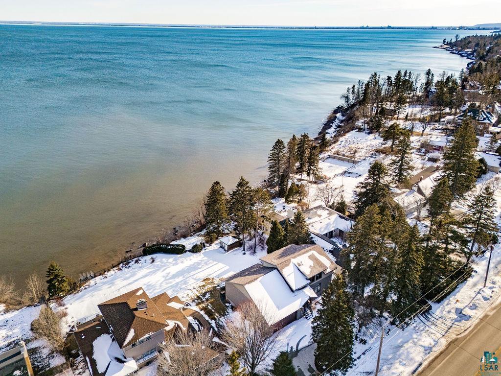 5220 London Rd, Duluth, MN 55804 Listing Photo  3