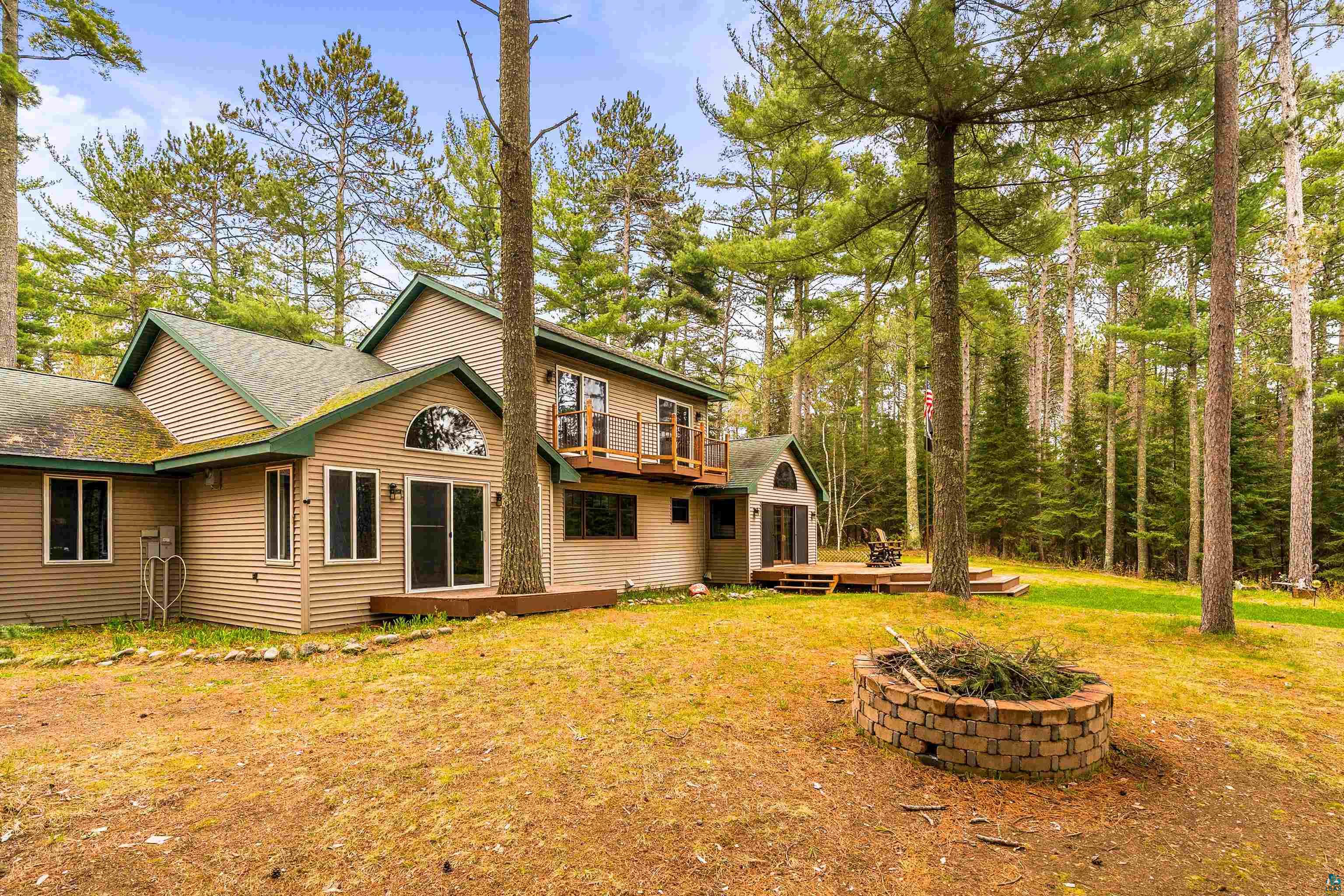 4512 Boulder Dam Rd, Duluth, MN 55803 Listing Photo  2