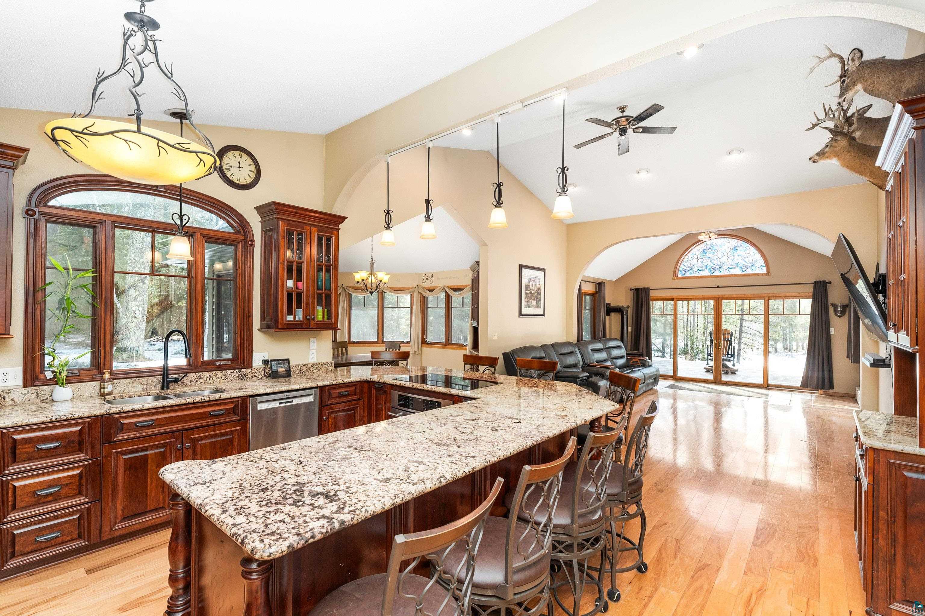 4512 Boulder Dam Rd, Duluth, MN 55803 Listing Photo  27