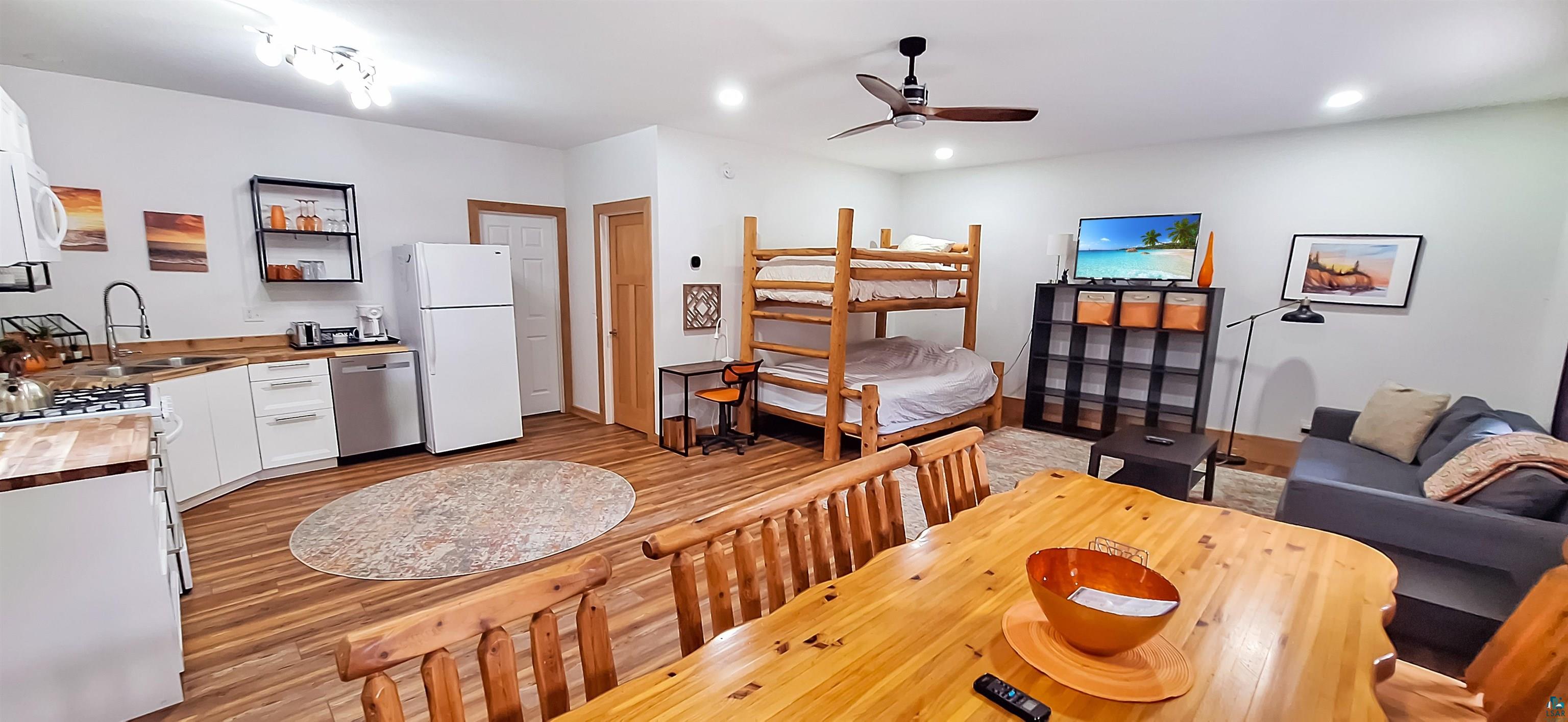 365 Mondamin Tr, LaPointe, WI 54850 Listing Photo  18