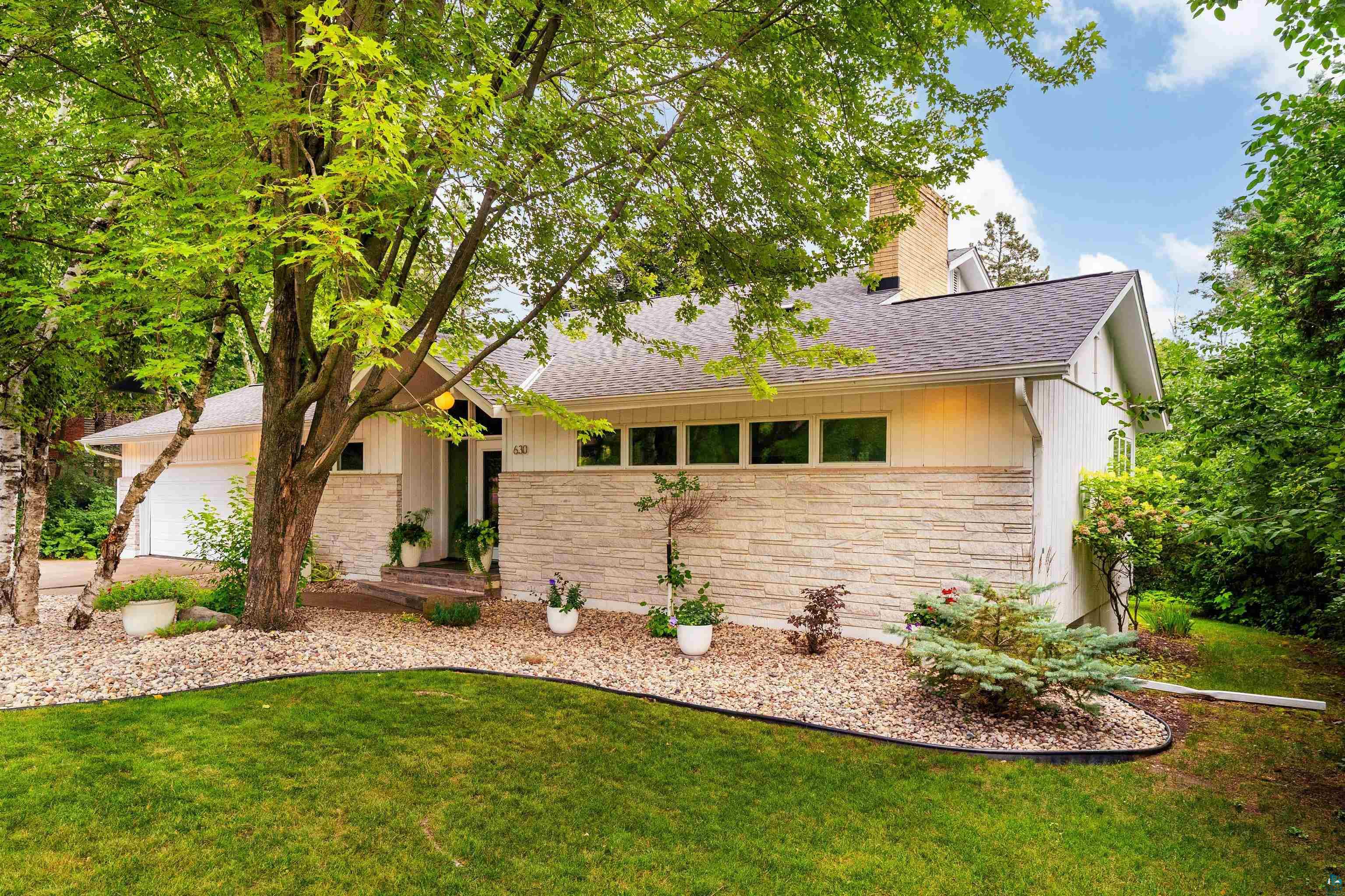 630 Valley Dr, Duluth, MN 55804 Listing Photo  6