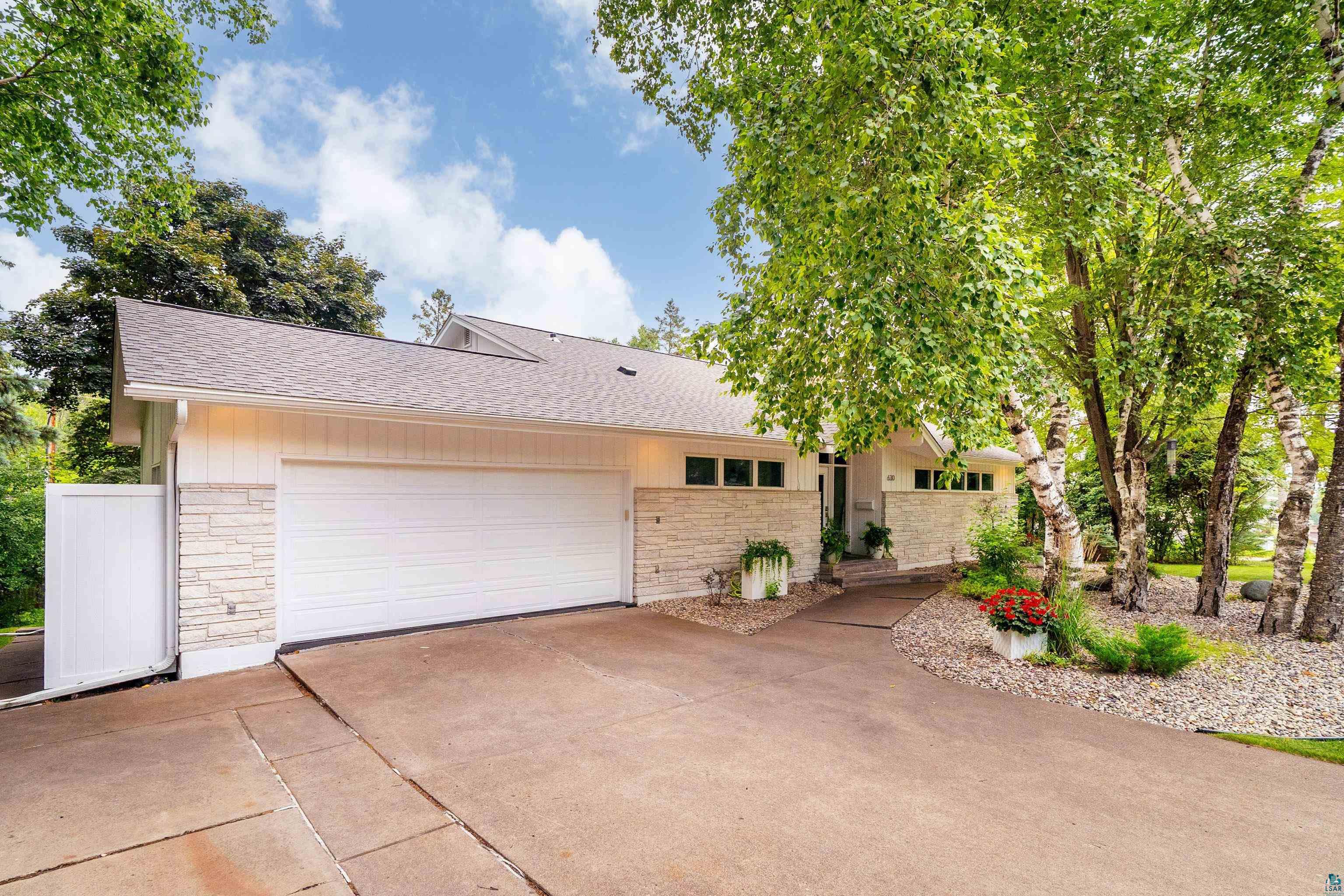 630 Valley Dr, Duluth, MN 55804 Listing Photo  8