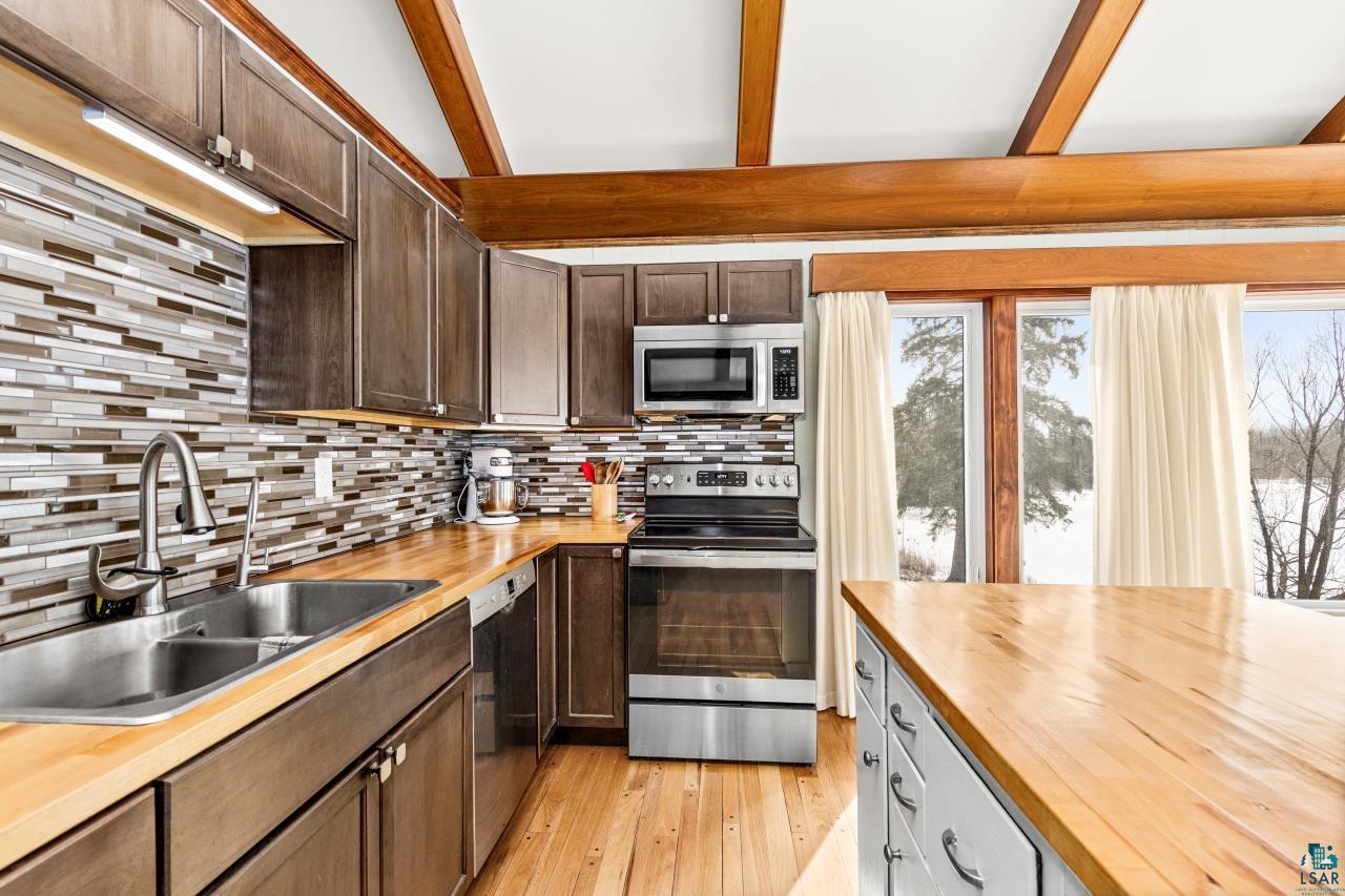 4646 W Pioneer Rd, Duluth, MN 55803 Listing Photo  24