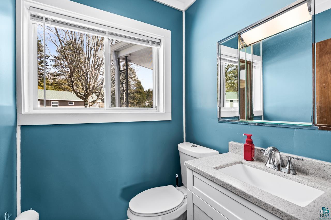 4646 W Pioneer Rd, Duluth, MN 55803 Listing Photo  25