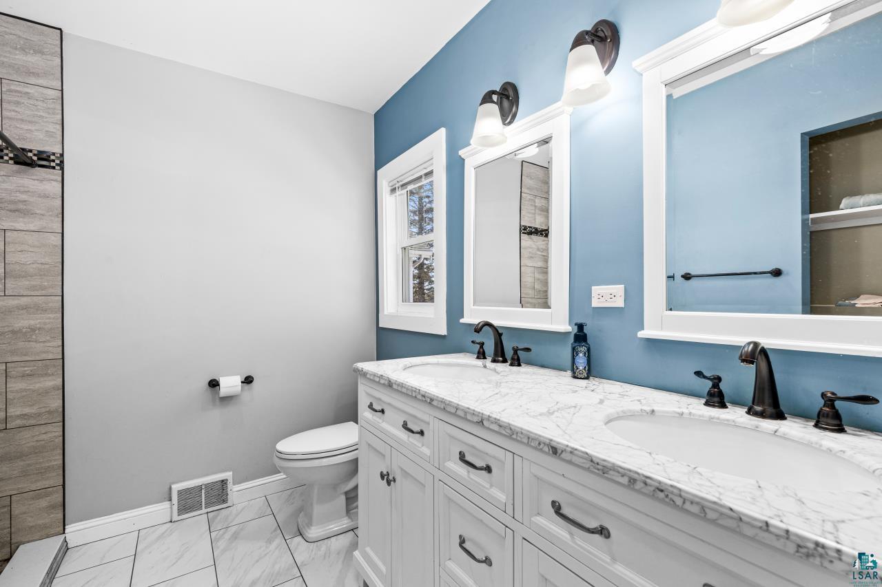 4646 W Pioneer Rd, Duluth, MN 55803 Listing Photo  32
