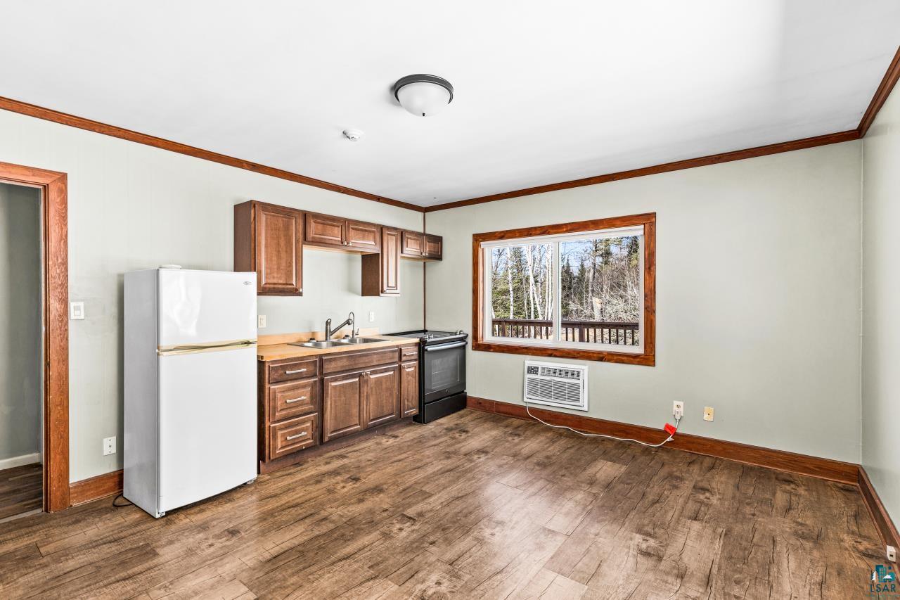 4646 W Pioneer Rd, Duluth, MN 55803 Listing Photo  35