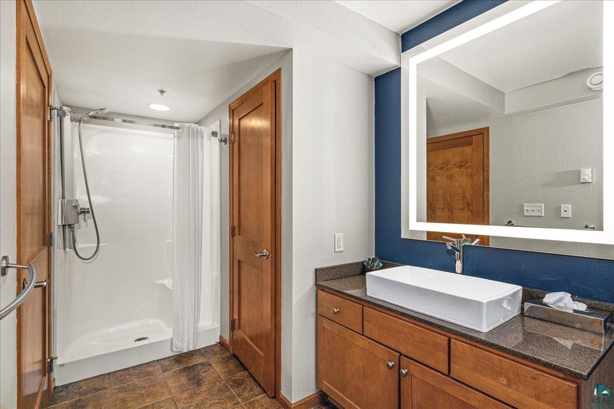 2100 Water St, #W307, Duluth, MN 55812 Listing Photo  29