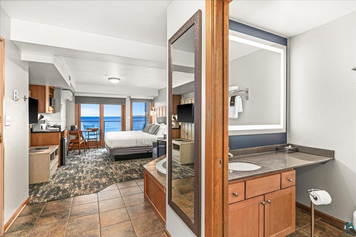 2100 Water St, #W307, Duluth, MN 55812 Listing Photo  32