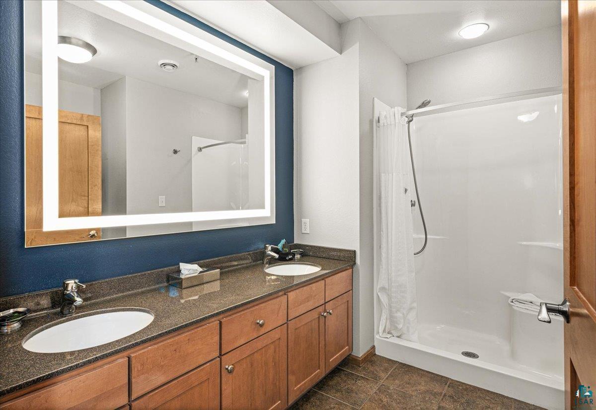 2100 Water St, #W307, Duluth, MN 55812 Listing Photo  45