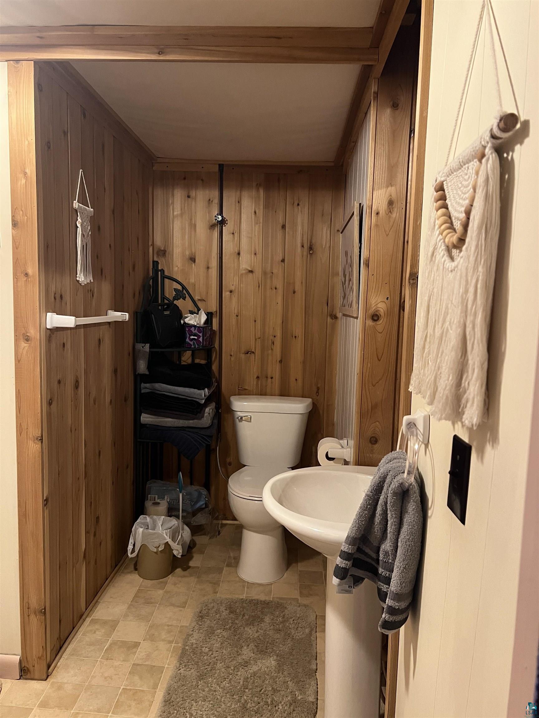 27 S 5th St W, Aurora, MN 55705 Listing Photo  34
