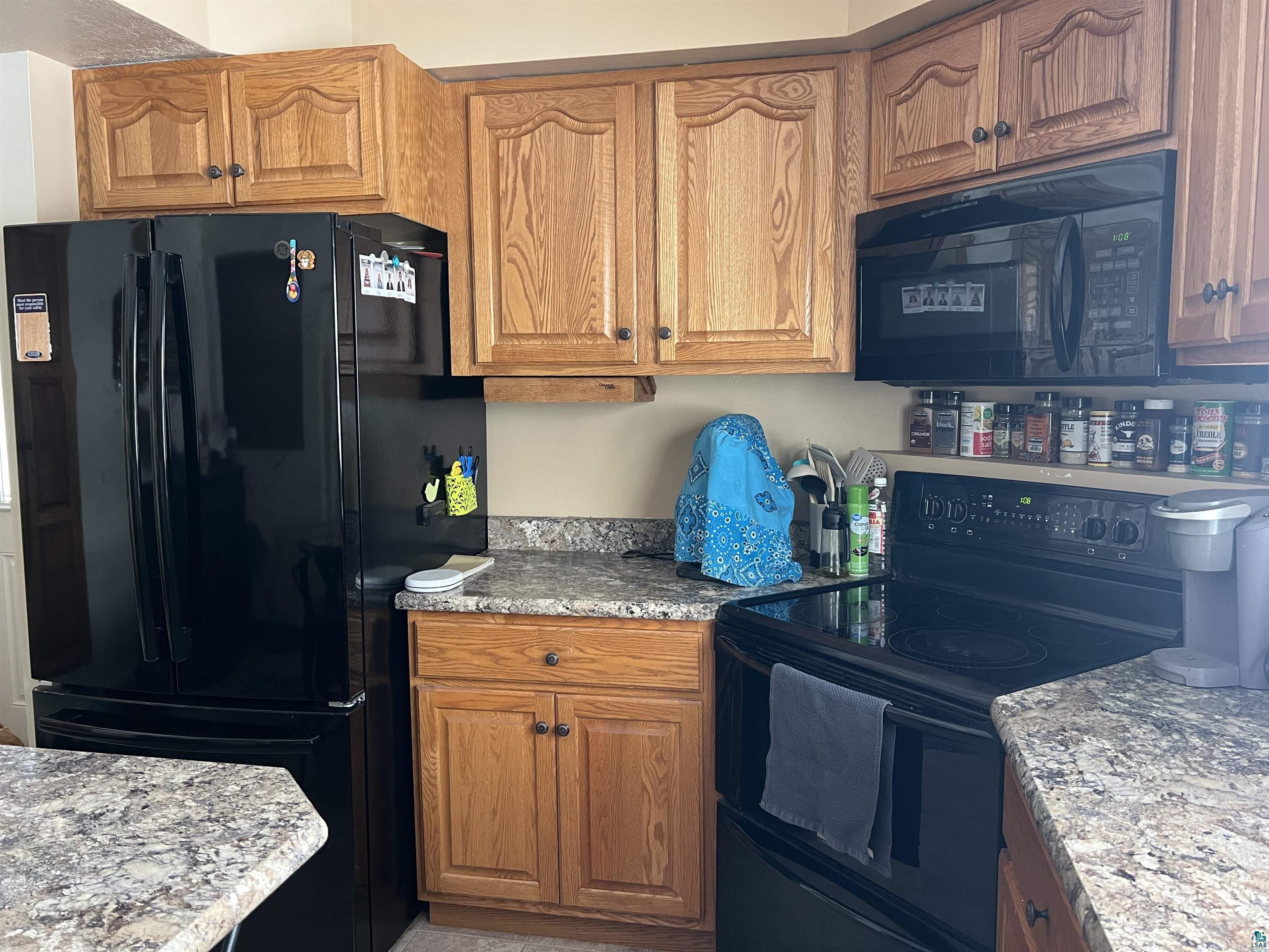 27 S 5th St W, Aurora, MN 55705 Listing Photo  8