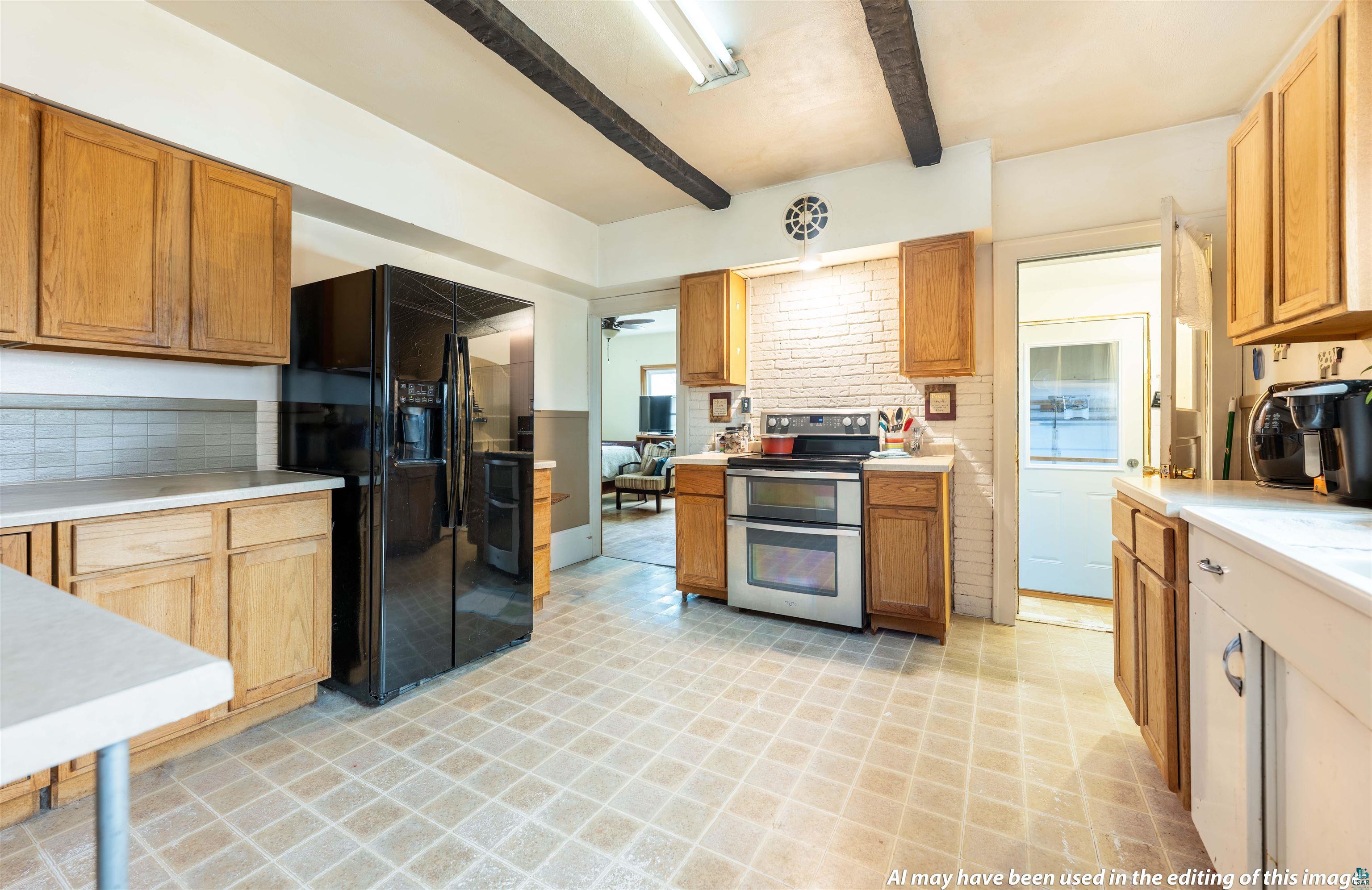 1017 W 9th Ave, Ashland, WI 54806 Listing Photo  8