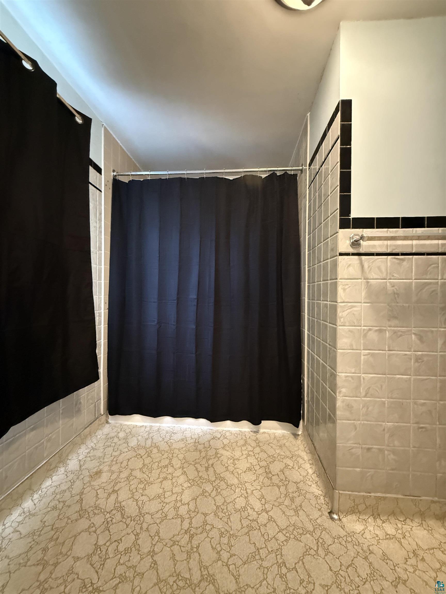 3001 W 3rd Ave, Hibbing, MN 55746 Listing Photo  23
