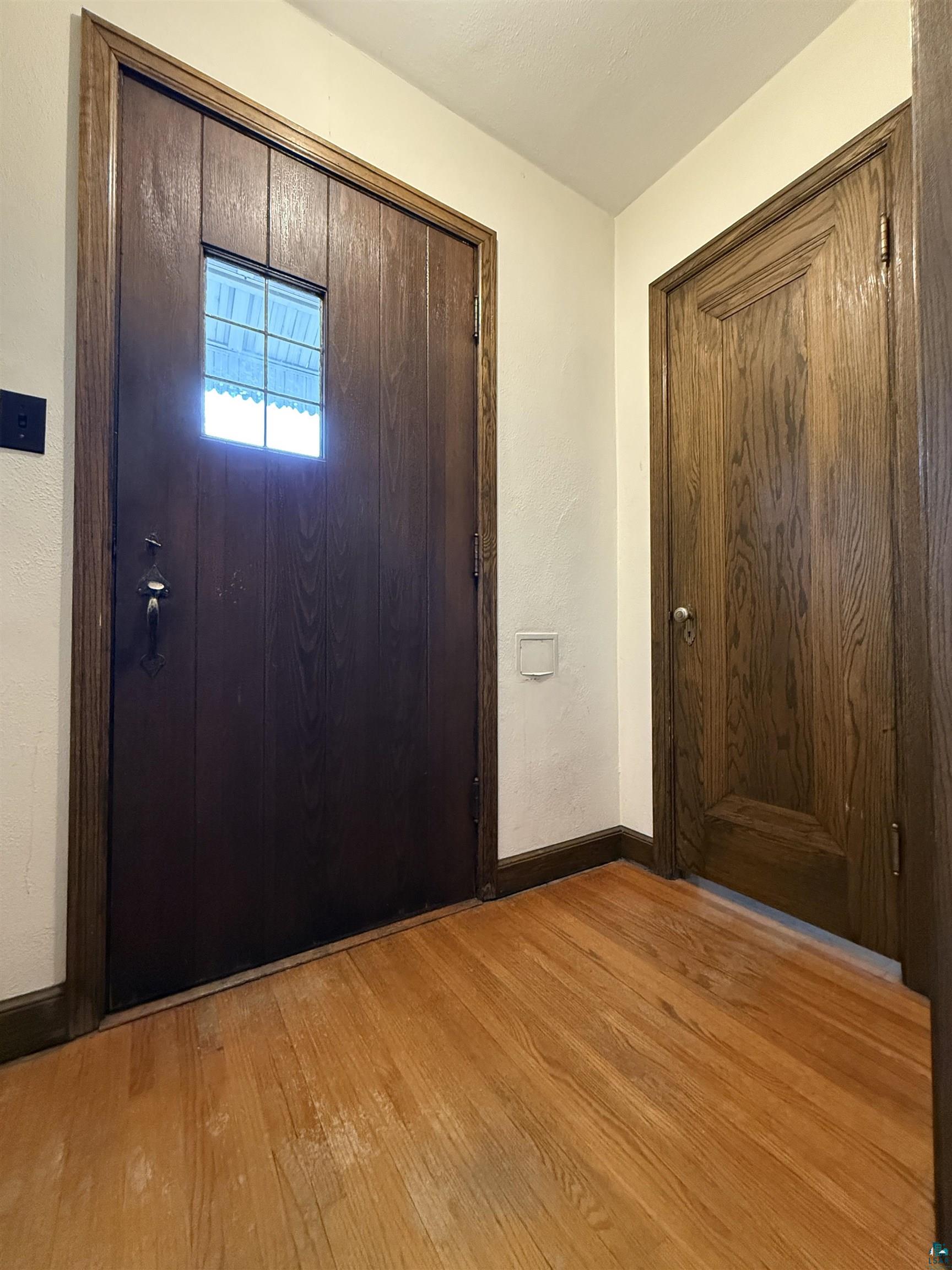 3001 W 3rd Ave, Hibbing, MN 55746 Listing Photo  6