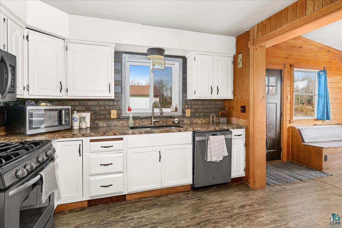 2428 Hwy 3, Two Harbors, MN 55616 Listing Photo  11