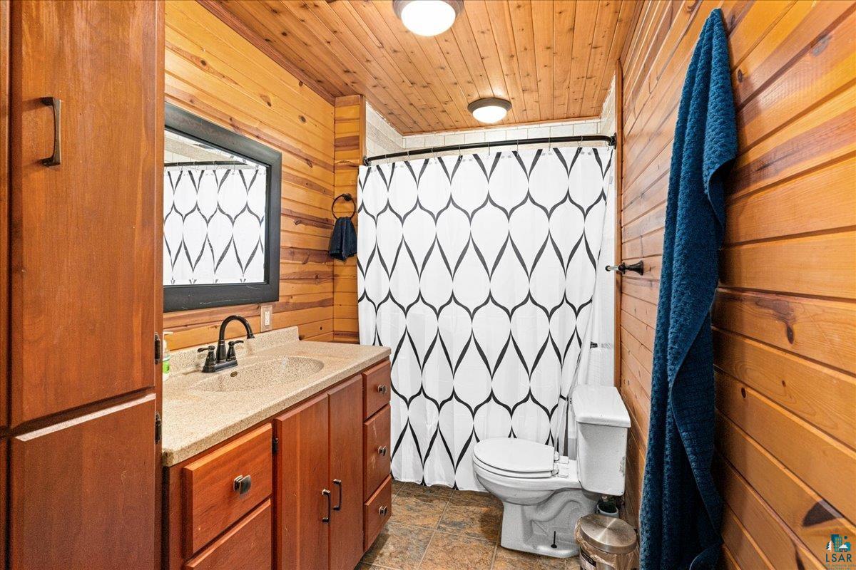 2428 Hwy 3, Two Harbors, MN 55616 Listing Photo  16