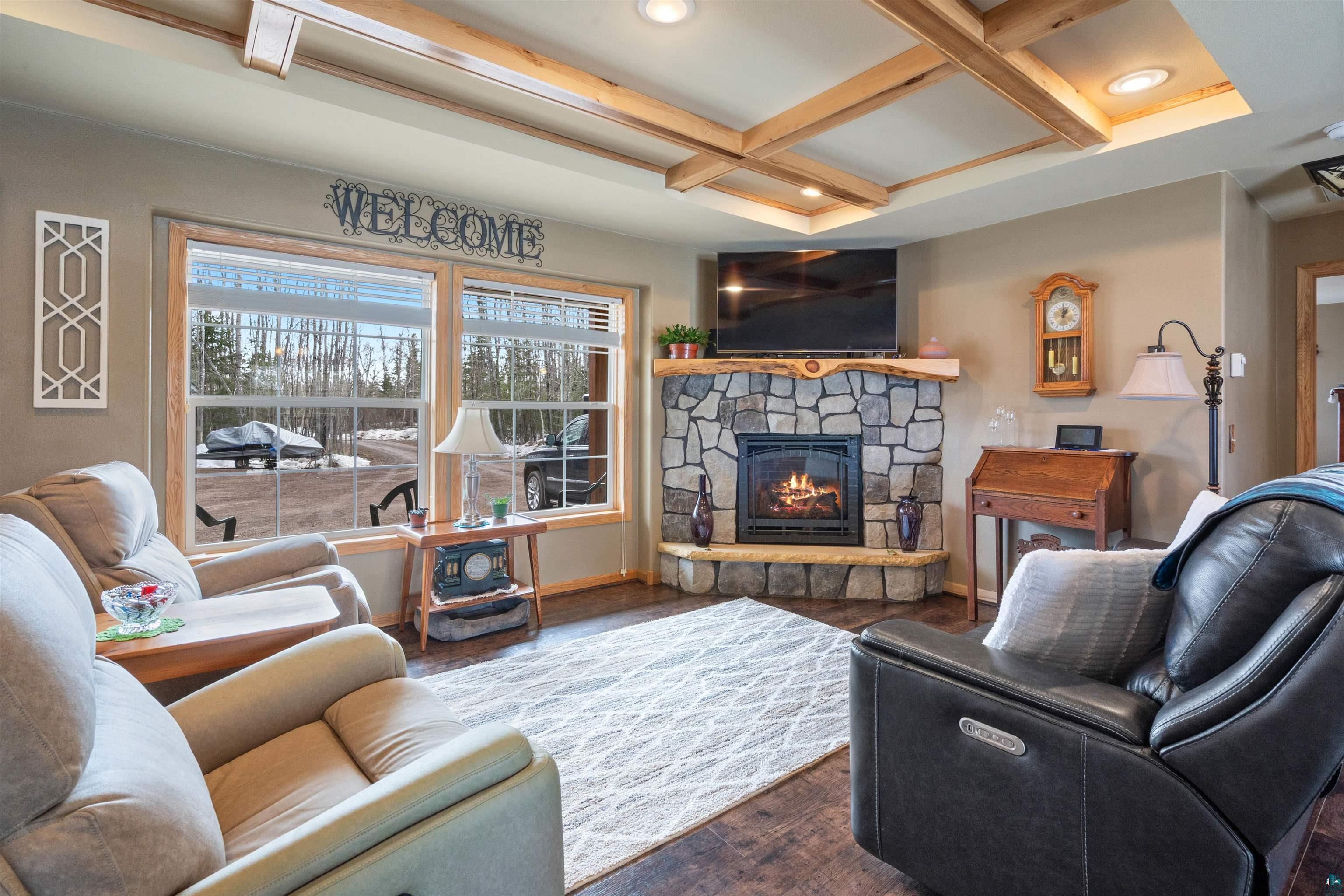 7282 Blackberry Ln, Duluth, MN 55803 Listing Photo  17