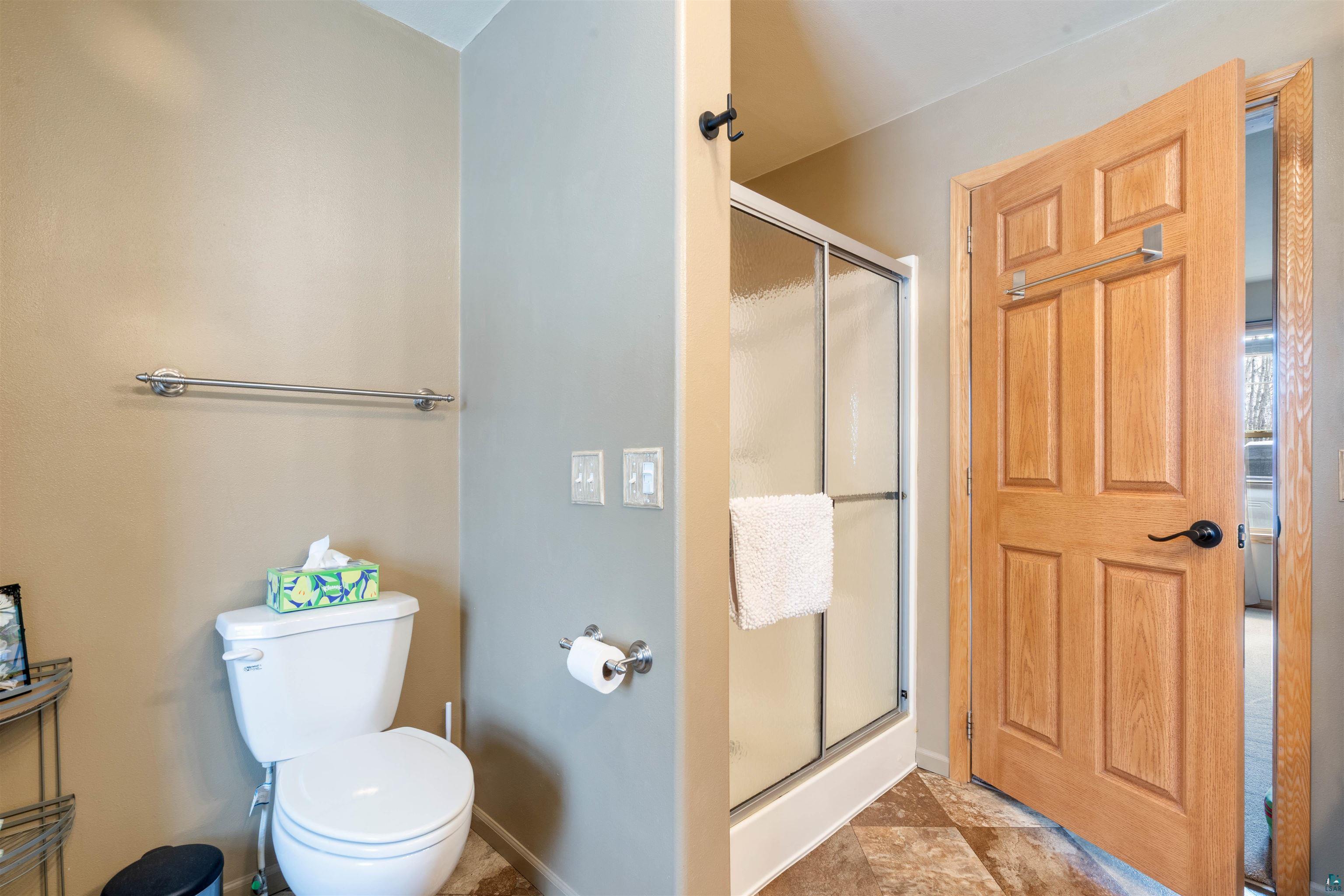 7282 Blackberry Ln, Duluth, MN 55803 Listing Photo  24