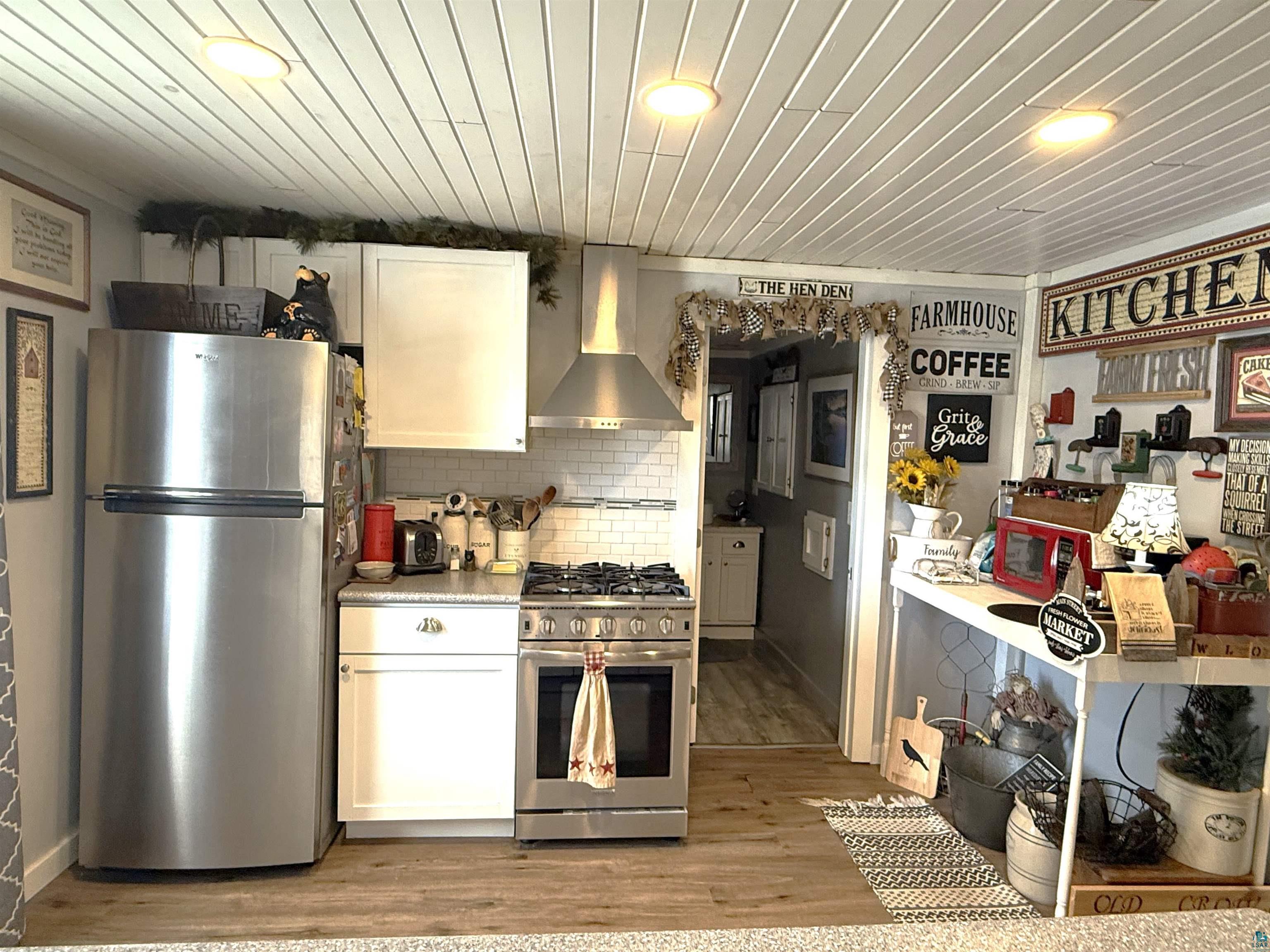 277 N 5th Ave, Ely, MN 55731 Listing Photo  8