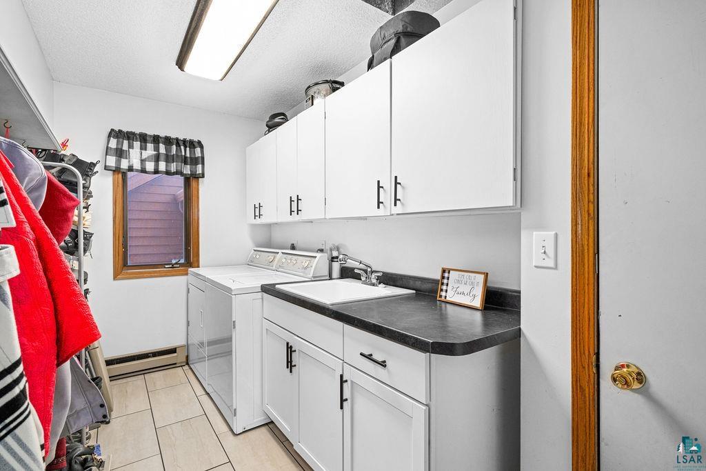 3241 Commonwealth Ave, Duluth, MN 55808 Listing Photo  24