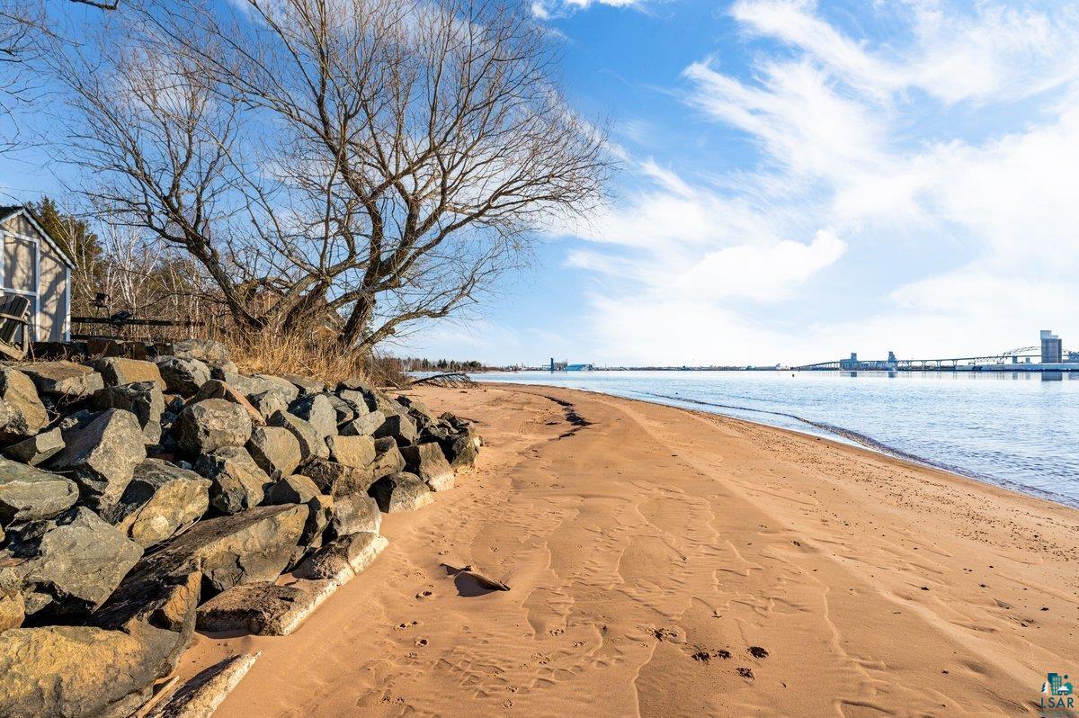 312 Harbor Point Cr, Duluth, MN 55802 Listing Photo  8