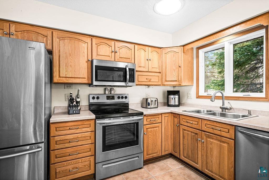 4101 Colorado St, Duluth, MN 55804 Listing Photo  7