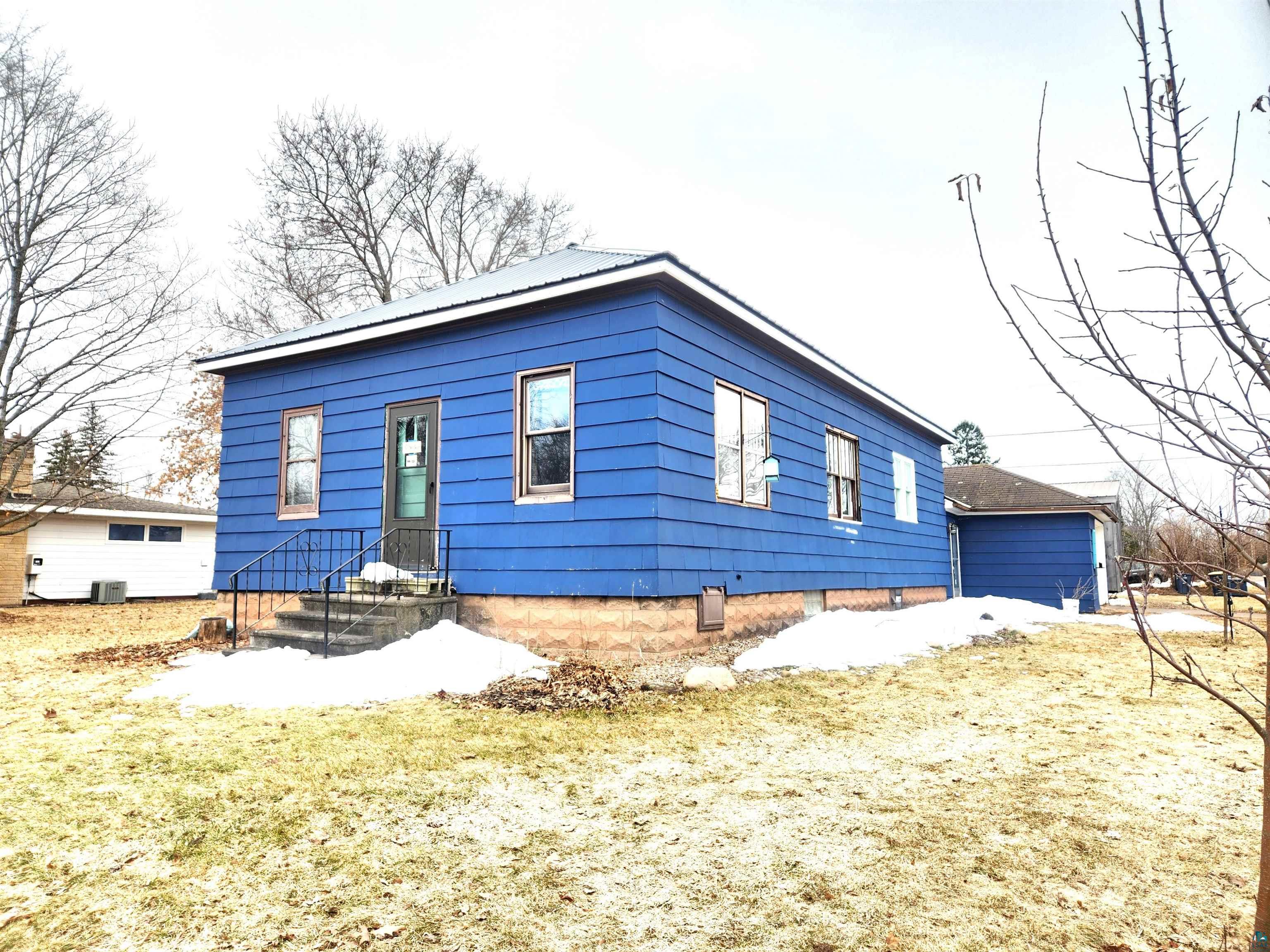 1301 6th Ave W, Ashland, WI 54806 Listing Photo  1