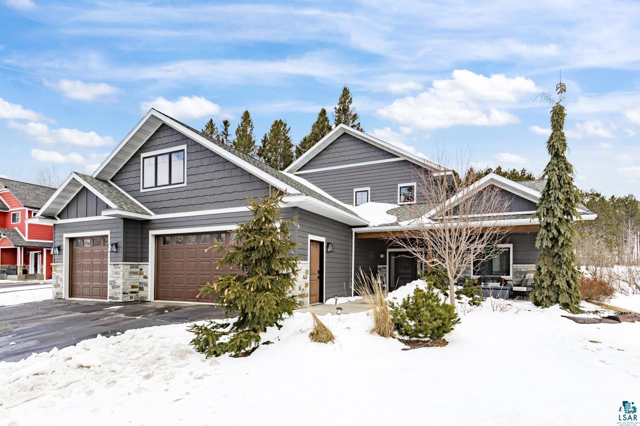 5011 White Pine St, Hermantown, MN 55811 Listing Photo  2