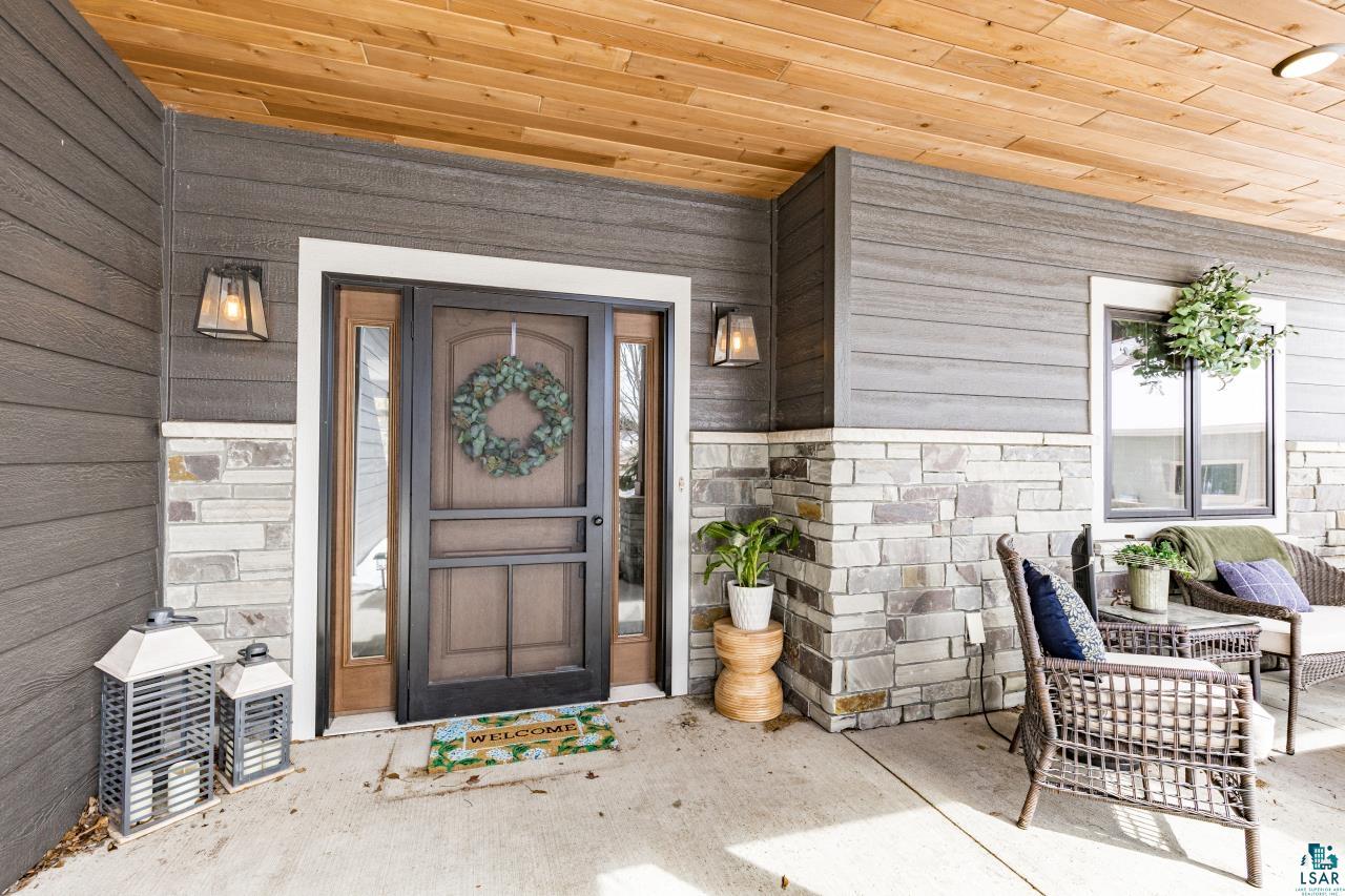 5011 White Pine St, Hermantown, MN 55811 Listing Photo  3