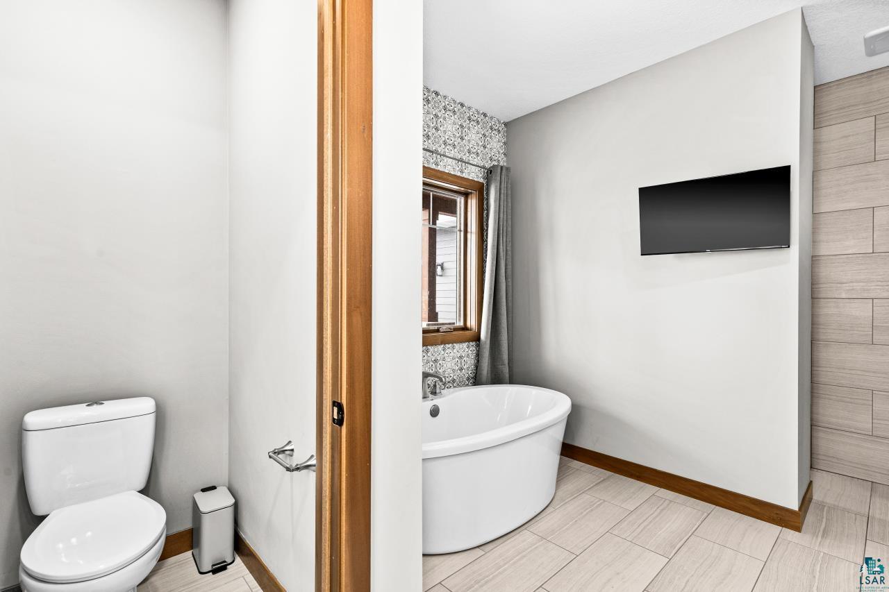 5011 White Pine St, Hermantown, MN 55811 Listing Photo  31