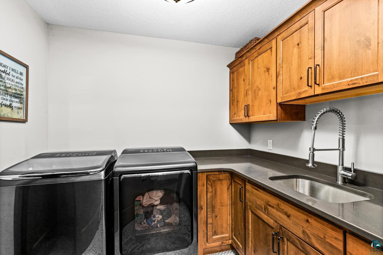 5011 White Pine St, Hermantown, MN 55811 Listing Photo  37