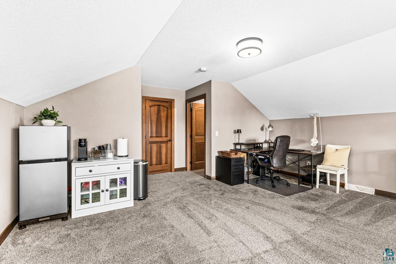 5011 White Pine St, Hermantown, MN 55811 Listing Photo  42