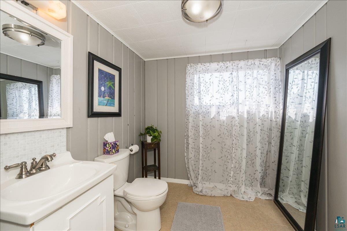2203 Pennsylvania Ave, Superior, WI 54880 Listing Photo  20