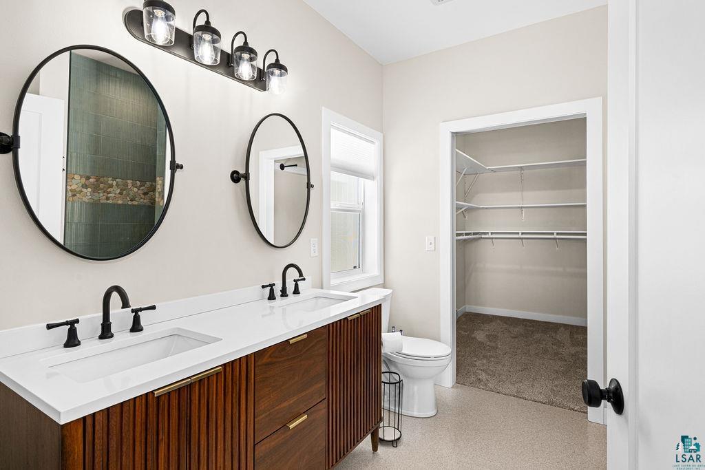 2236 Hoover St, Duluth, MN 55811 Listing Photo  16