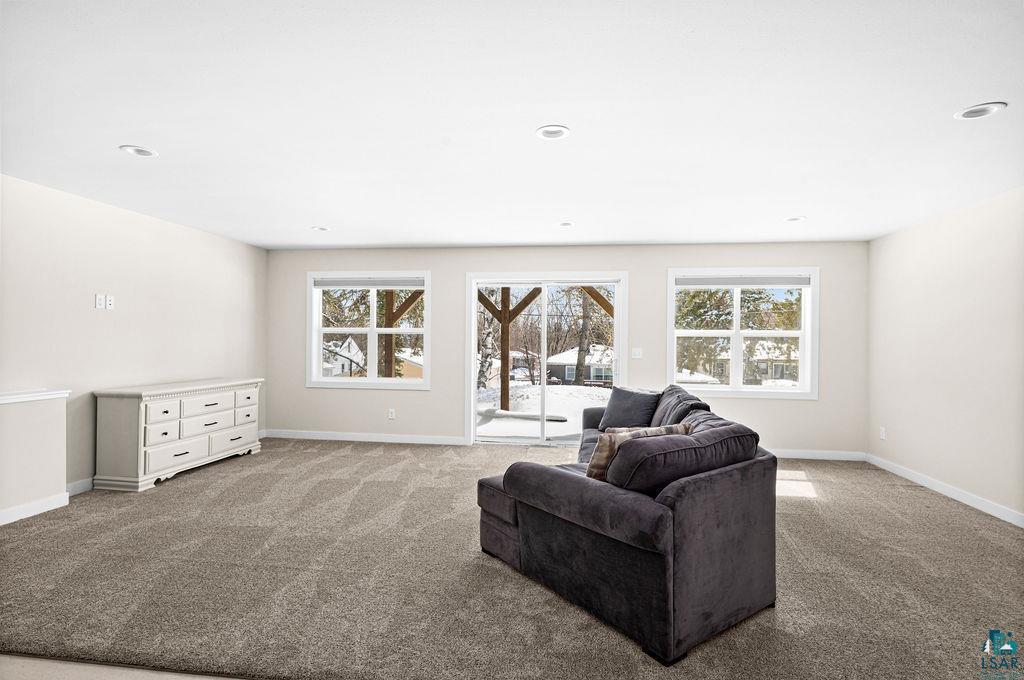 2236 Hoover St, Duluth, MN 55811 Listing Photo  26
