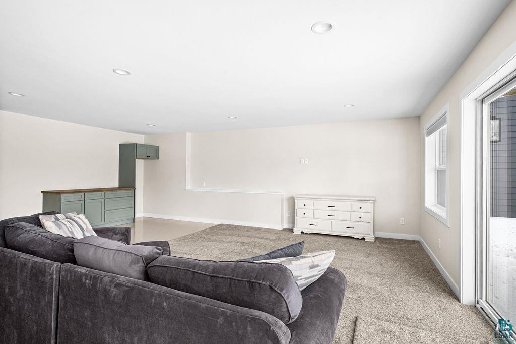 2236 Hoover St, Duluth, MN 55811 Listing Photo  27