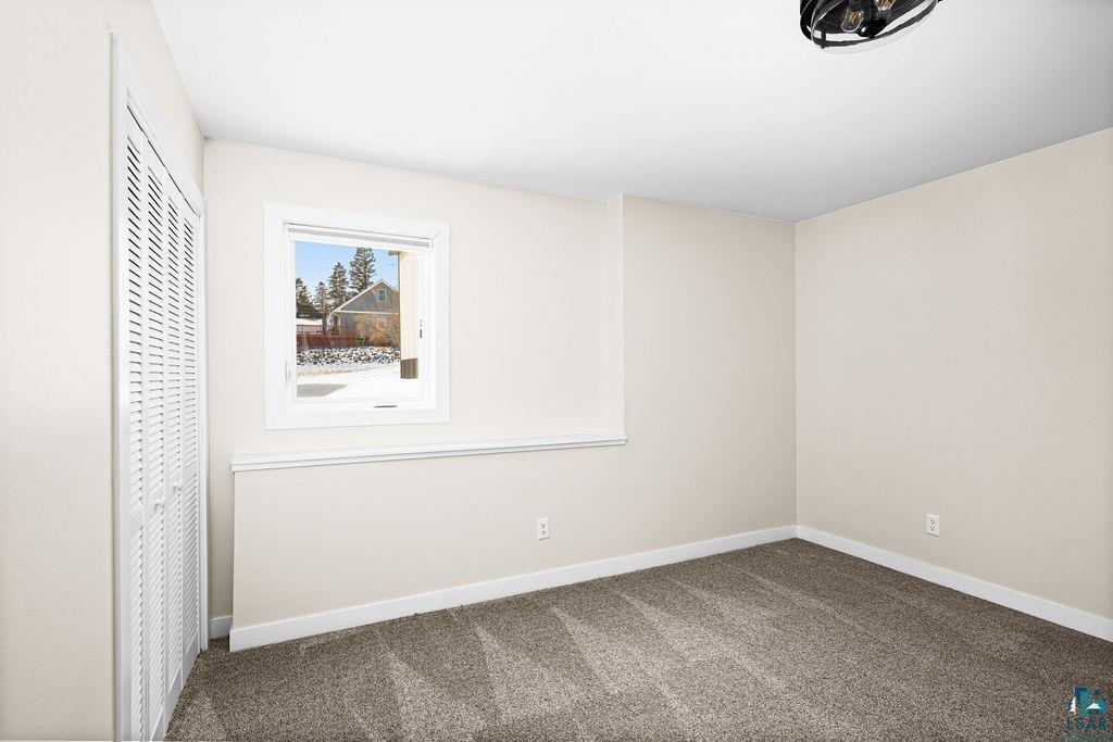 2236 Hoover St, Duluth, MN 55811 Listing Photo  30