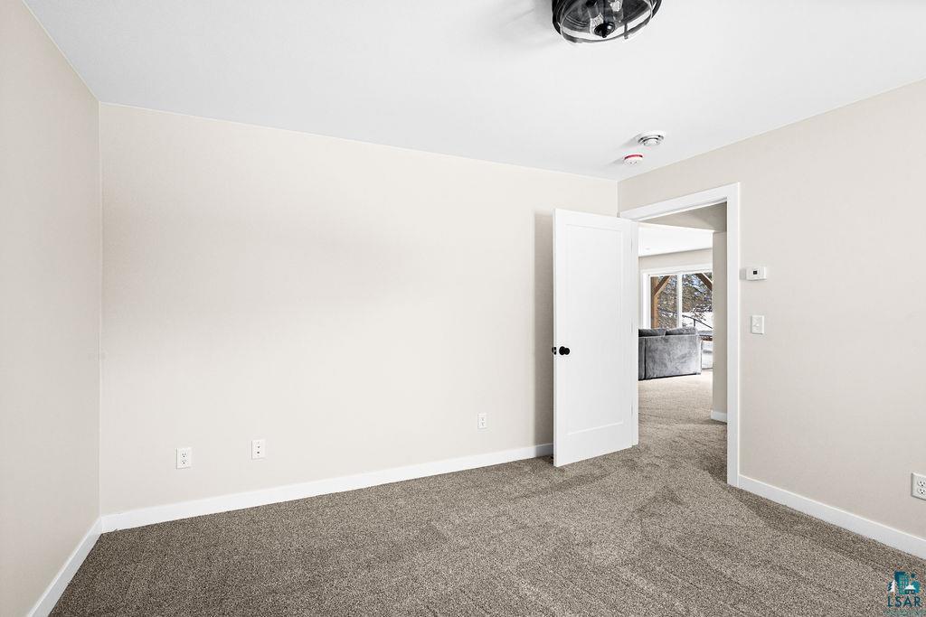 2236 Hoover St, Duluth, MN 55811 Listing Photo  31