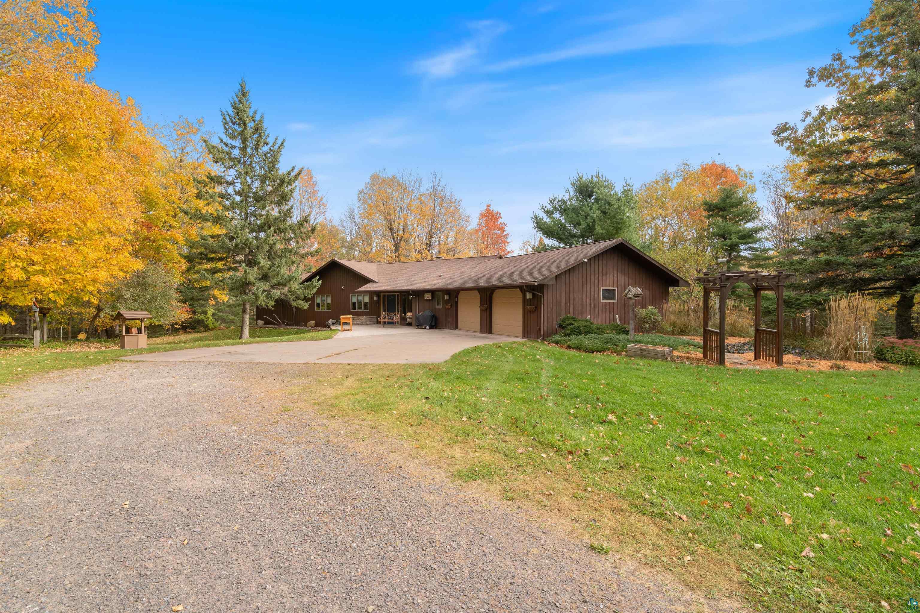 6659 E Cty Rd B, South Range, WI 54874 Listing Photo  13
