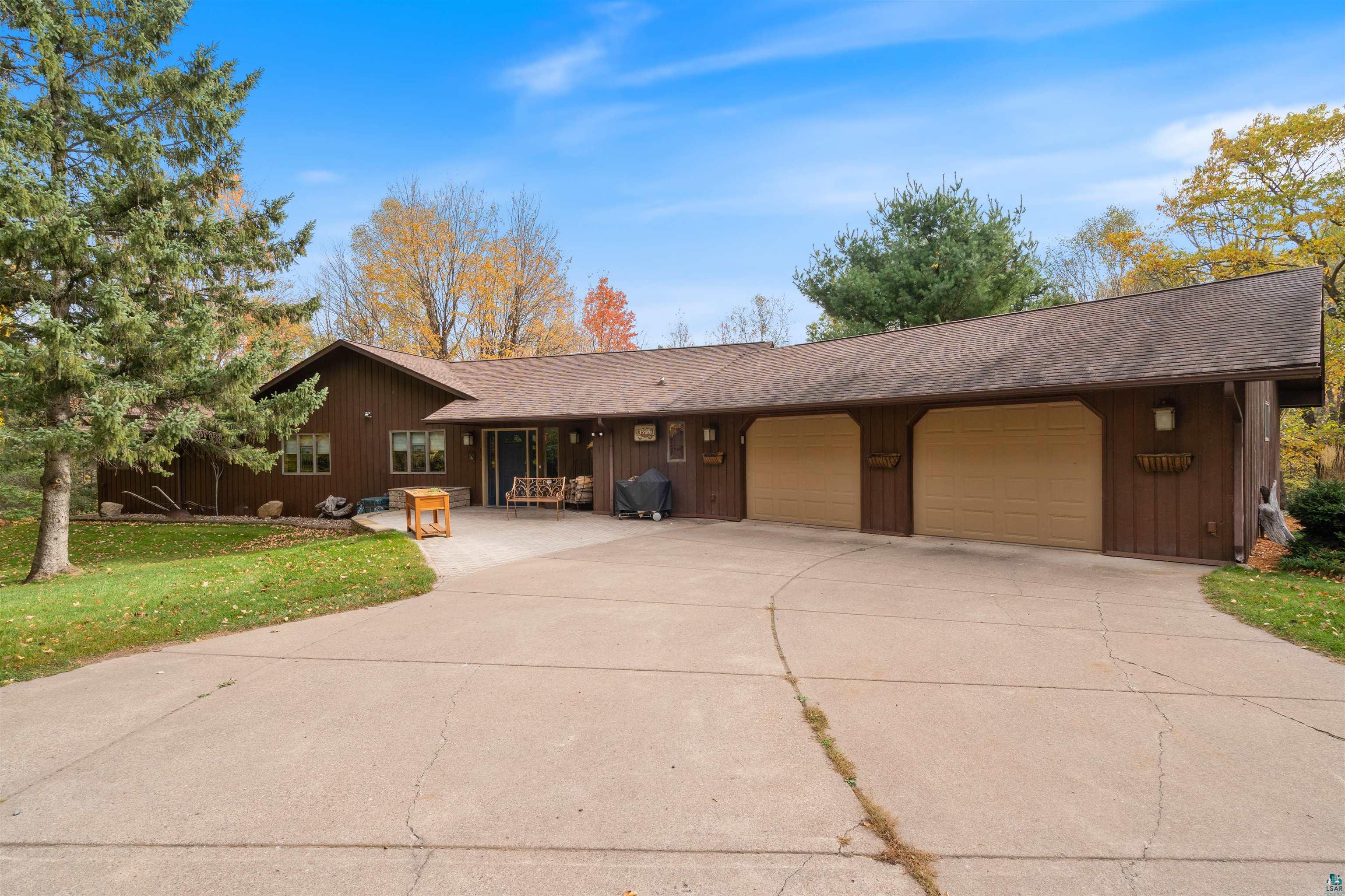 6659 E Cty Rd B, South Range, WI 54874 Listing Photo  6
