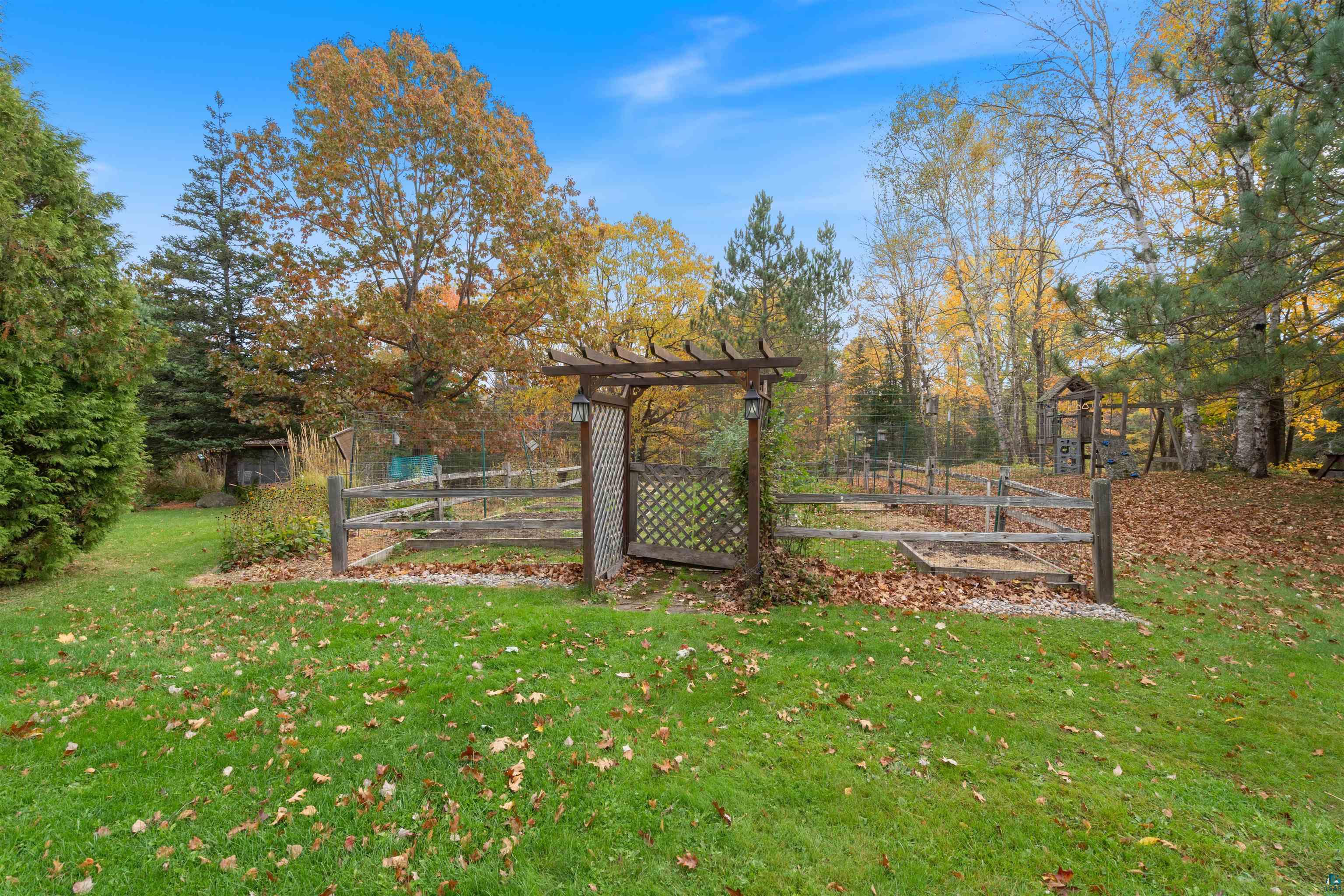 6659 E Cty Rd B, South Range, WI 54874 Listing Photo  10
