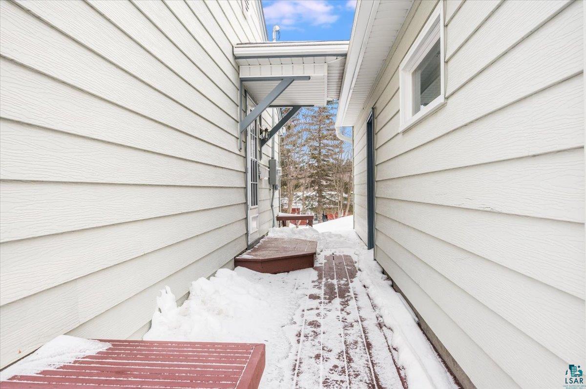 129 Artavia St, Duluth, MN 55811 Listing Photo  14